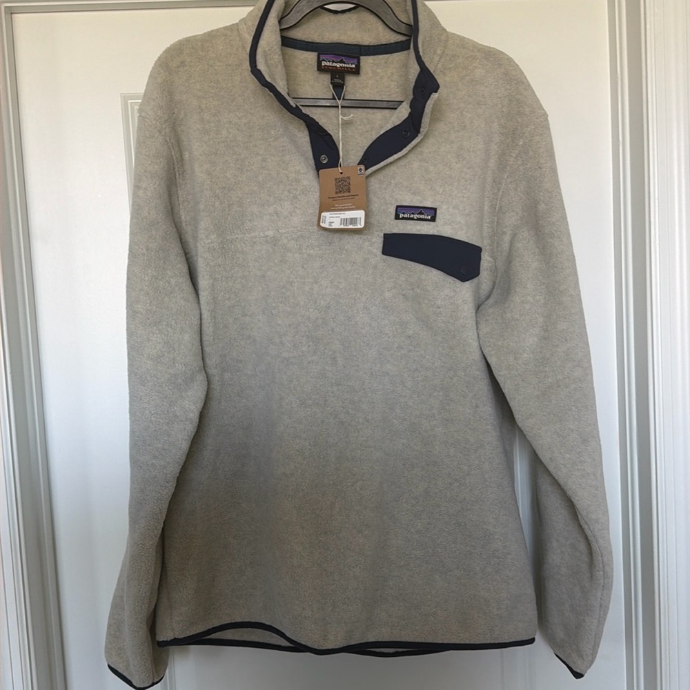 Men’s NWT Patagonia Lightweight Synchilla Snap T Pullover Sz Large
